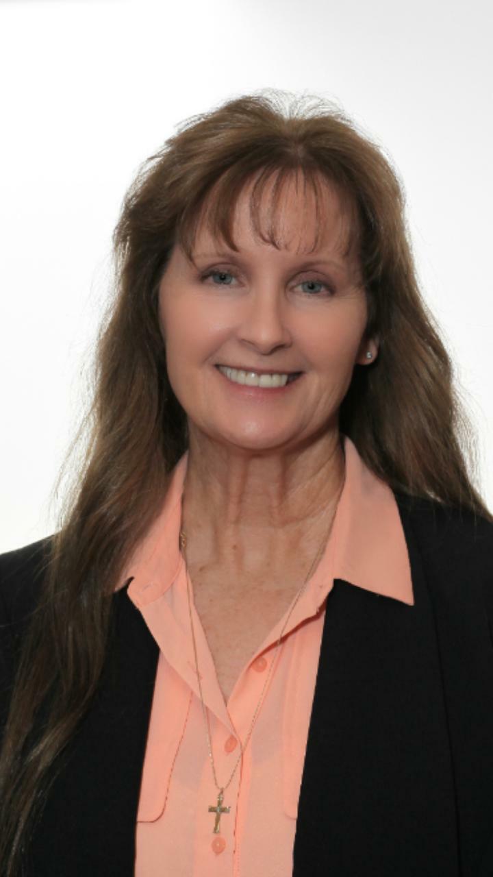 Linda Dalton, Real Estate Salesperson in Lancaster, Real Estate Alliance