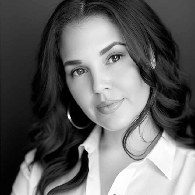 Adelisse Hernandez Suarez, Real Estate Salesperson in Port Saint Lucie, Tenace Realty