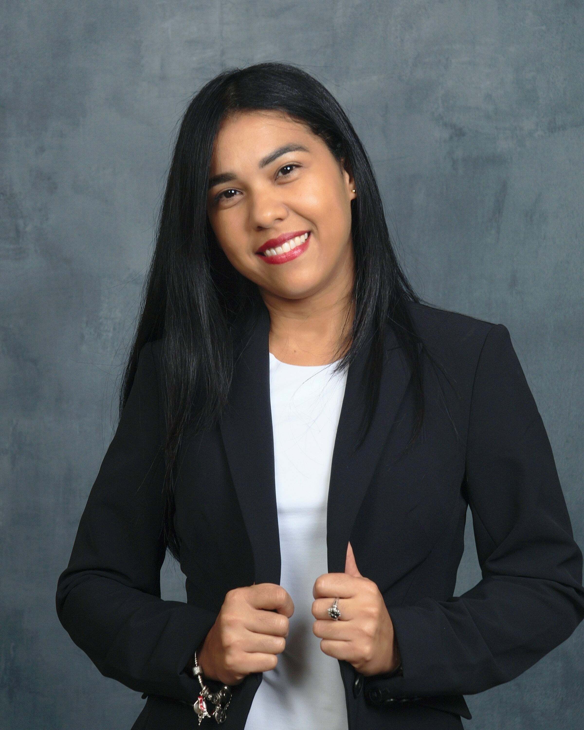 Naifer Arias, Real Estate Salesperson in Orlando, Carioti