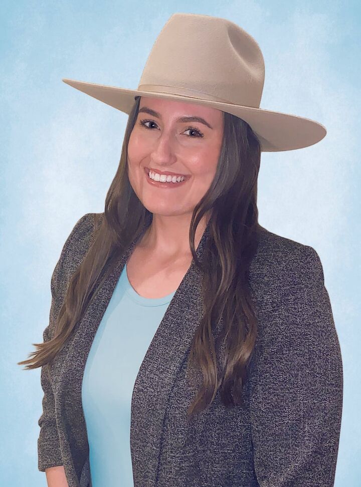 Sarah Carrell, Real Estate Salesperson in Stockdale, Running S Realty