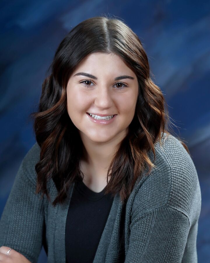 Abby Beck, Real Estate Salesperson in Klamath Falls, Showcase Realtors®, Inc.