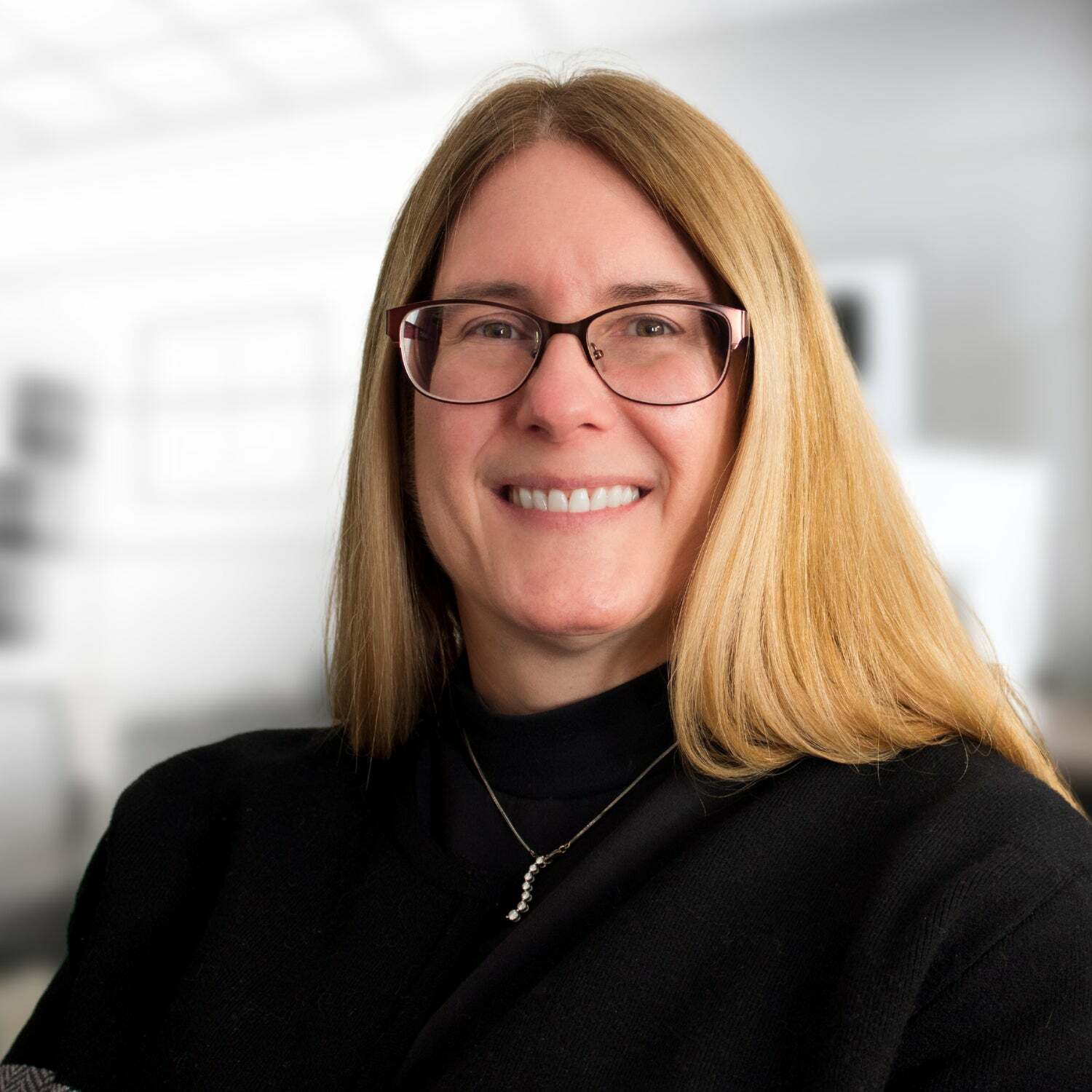 Colleen Ayers, Associate Real Estate Broker in Potsdam, Whitbeck