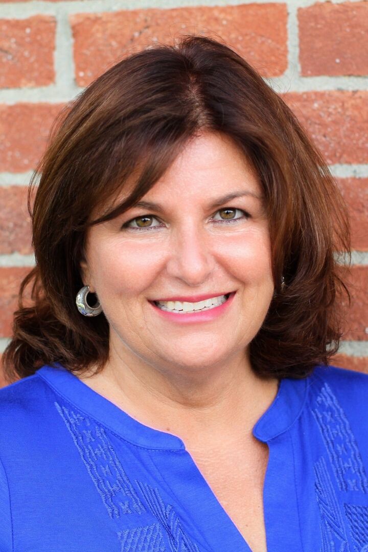 Jacqui Kapolnek, Real Estate Salesperson in Monroe, Haynes Real Estate, Inc.