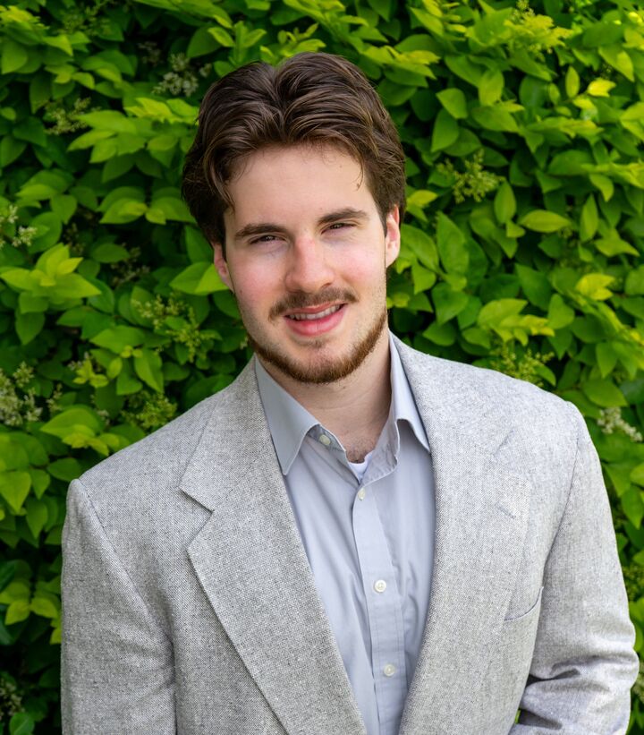 Ethan Gosch, Real Estate Broker in Kennewick, Tomlinson