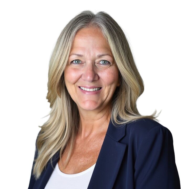 Lanette Hines,  in Huntington, Realty Connect