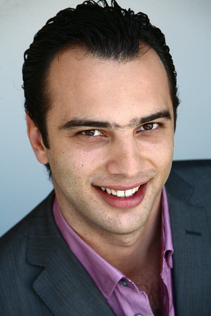 Vahan Gevorgyan, Real Estate Salesperson in Glendale, Hallmark Realty