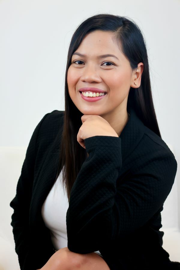 Hazelle Mahinay, Sales Representative in Dartmouth, CENTURY 21 Canada