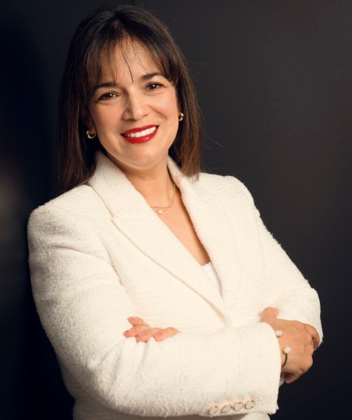 Ingrid Abreu,  in Tampa, Circle