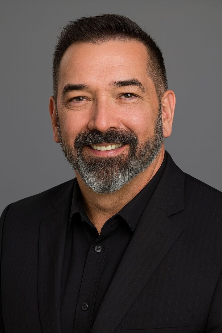 Ray York,  in Seattle, Windermere