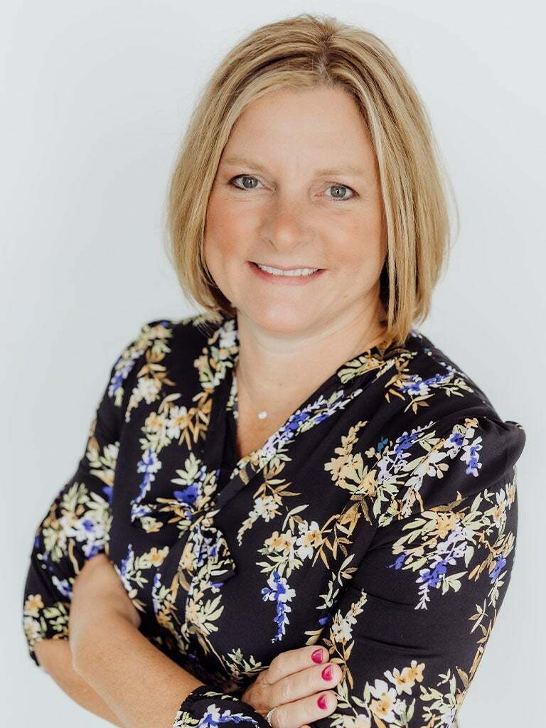 Stacey Hennessey, Real Estate Salesperson in Appleton, Affiliated