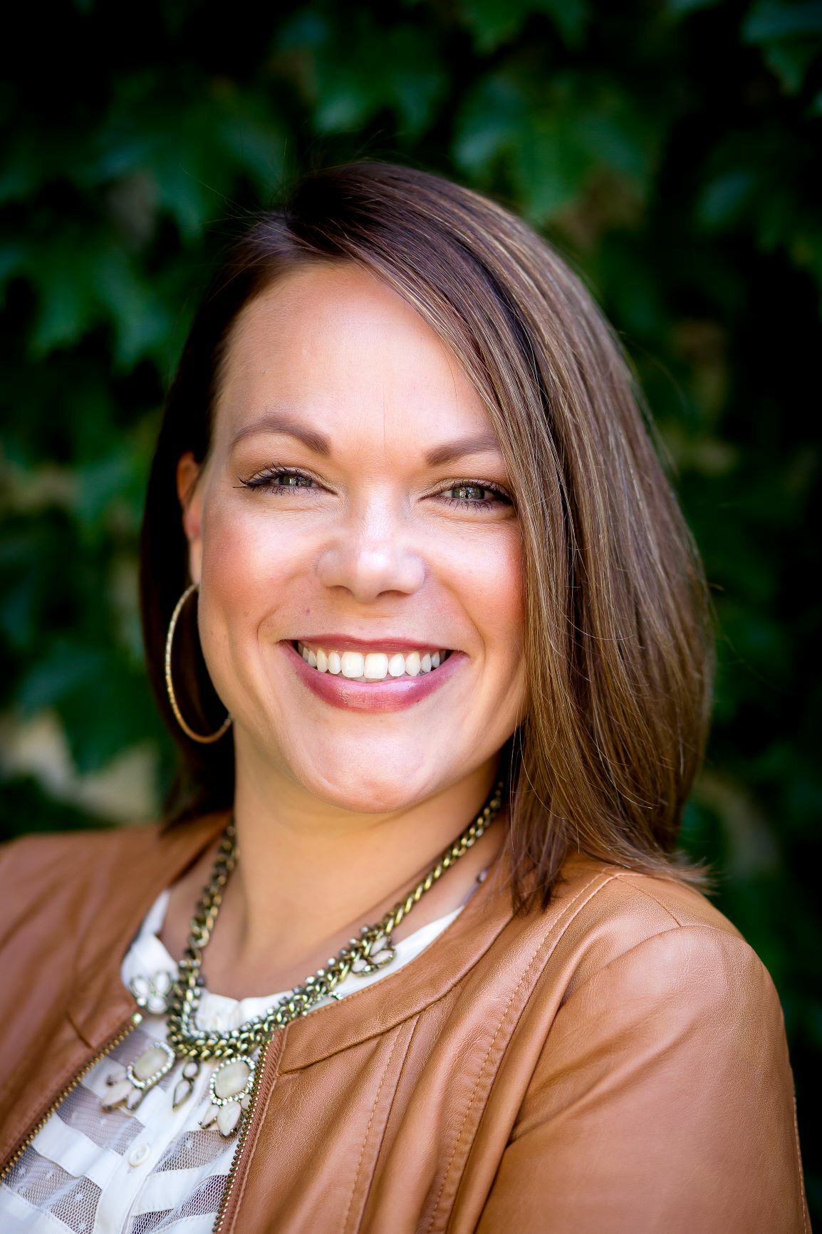 Tina Nowfel, Real Estate Broker in La Porte, 1st Choice