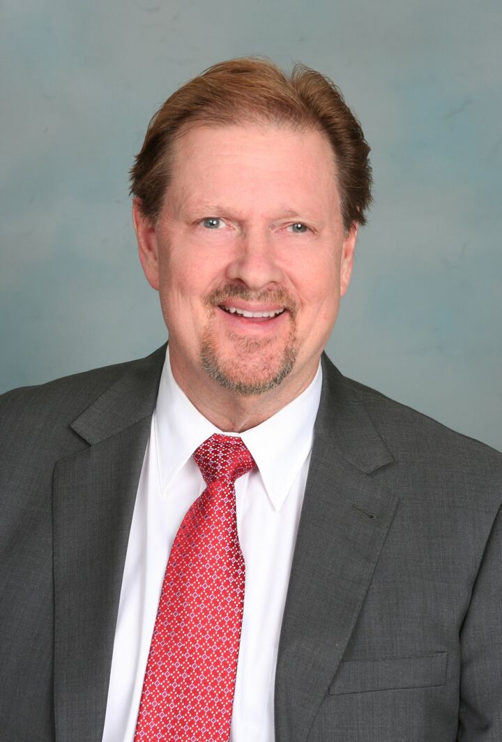 Daniel Swanson, Real Estate Salesperson in Santa Maria, Masters