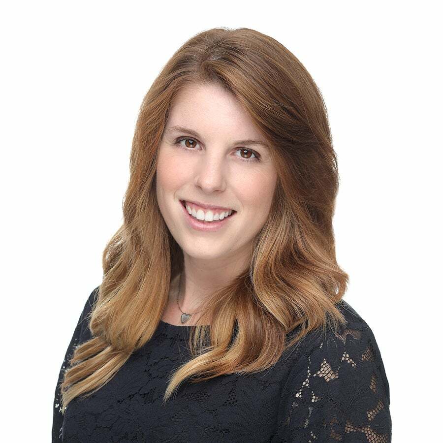 Lauren Mundell, Real Estate Salesperson in San Diego, Affiliated