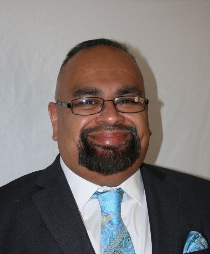 Luis Castaneda, Real Estate Salesperson in Ontario, Blackstone Realty