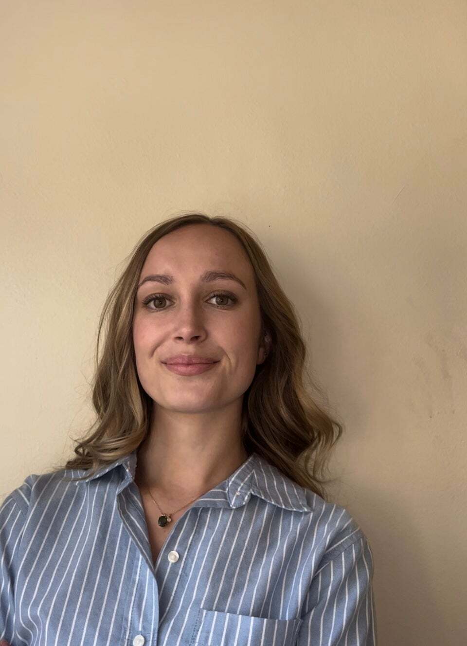 Vivian LaRocca, Real Estate Broker in Clackamas, Realty Partners