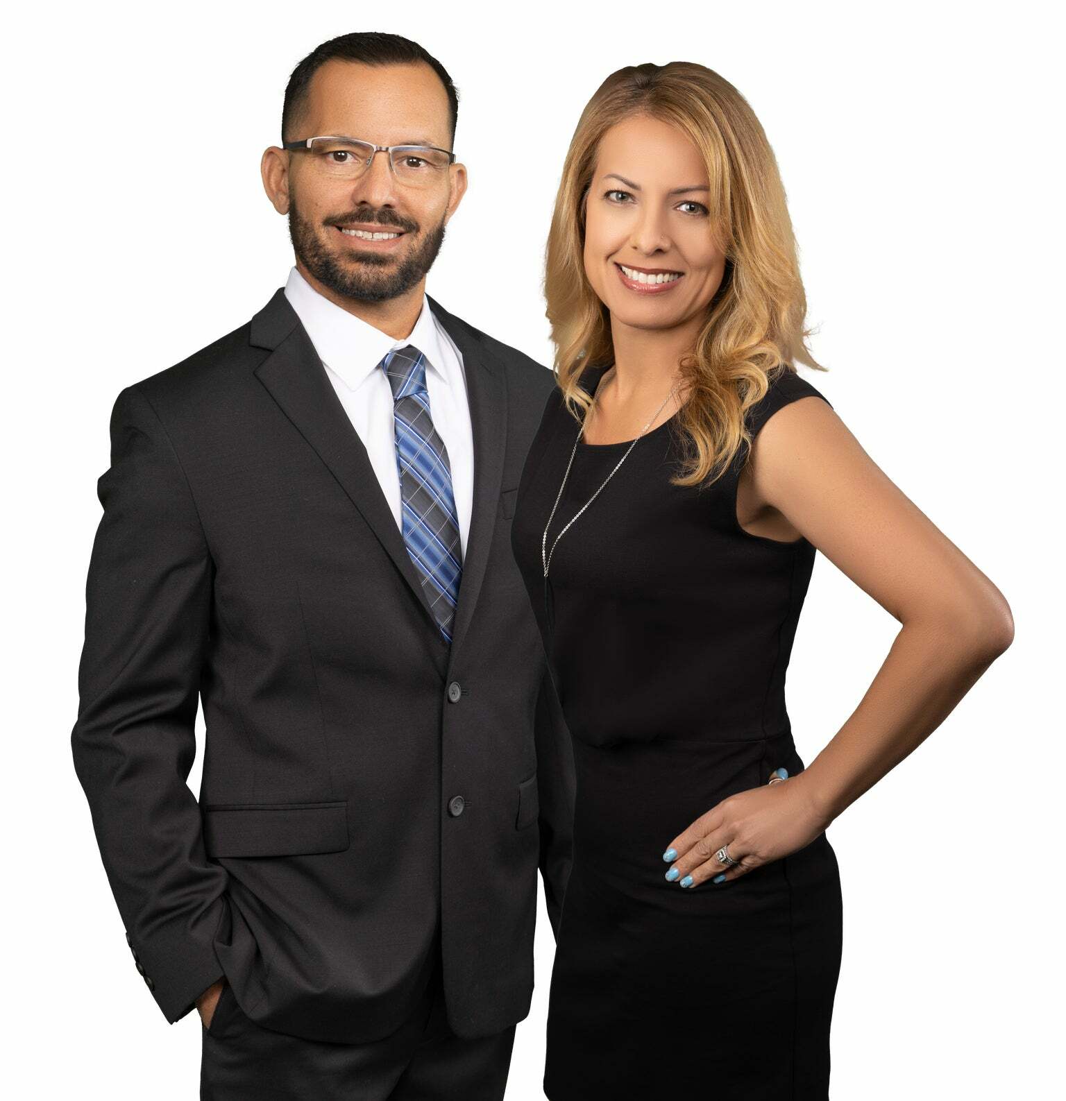 Nakisa Cota, Real Estate Salesperson in Menifee, Associated Brokers Realty