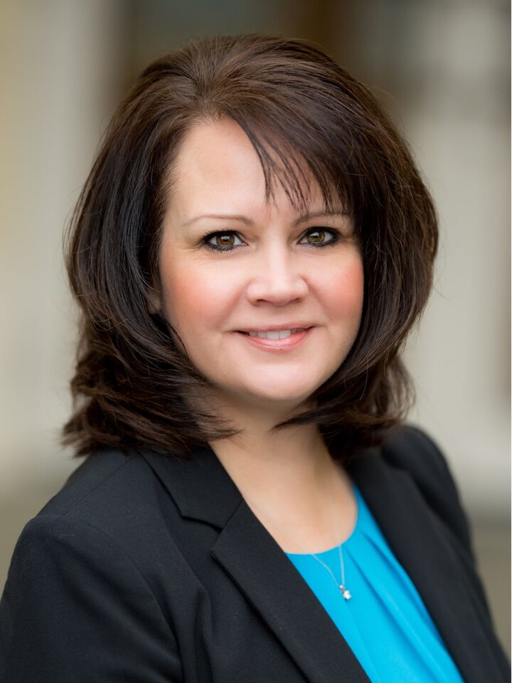 Jayme Krueger, Real Estate Broker in Kennewick, Tomlinson