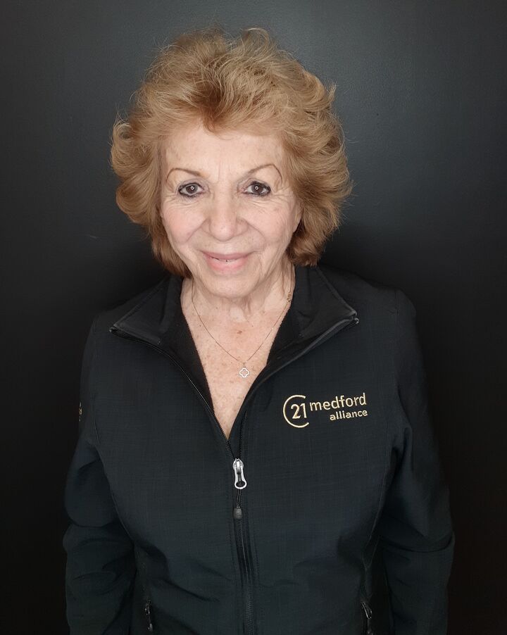 Agnes Aaron, Real Estate Salesperson in Medford, Alliance