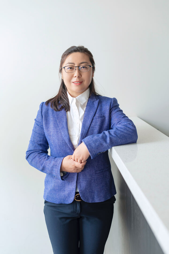 Jennifer Wang, Real Estate Broker in Oakville, Coldwell Banker The Real Estate Centre, Brokerage