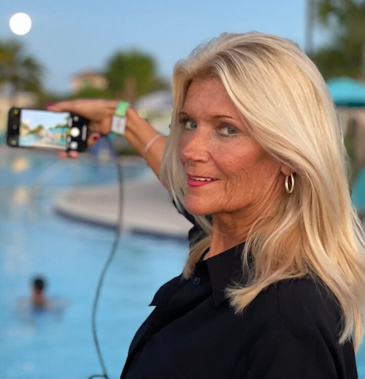 Heidi Seddon, Real Estate Salesperson in Apollo Beach, Beggins Enterprises