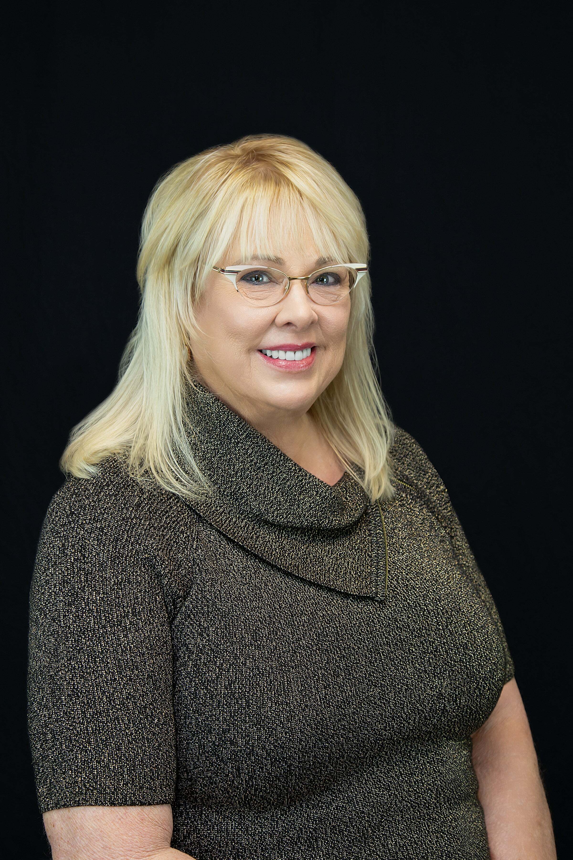 Cyndie Chandler, Real Estate Salesperson in Wichita Falls, Gold Coat Realtors