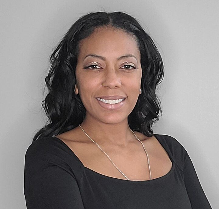 Nakiea Alexander, Sales Representative in Sewell, Rauh & Johns