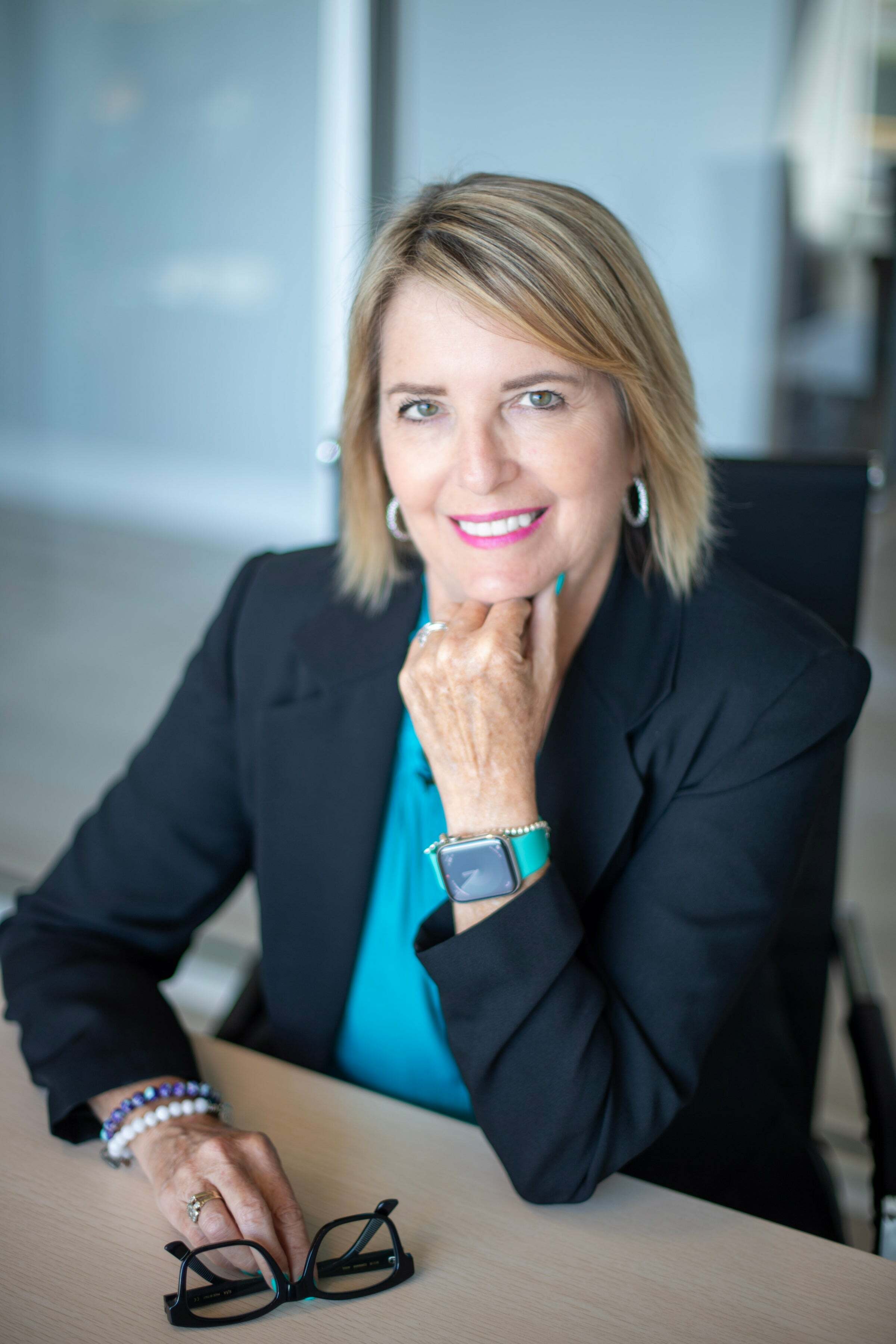 Heidi Choiniere, Real Estate Salesperson in North Port, Sunstar Realty