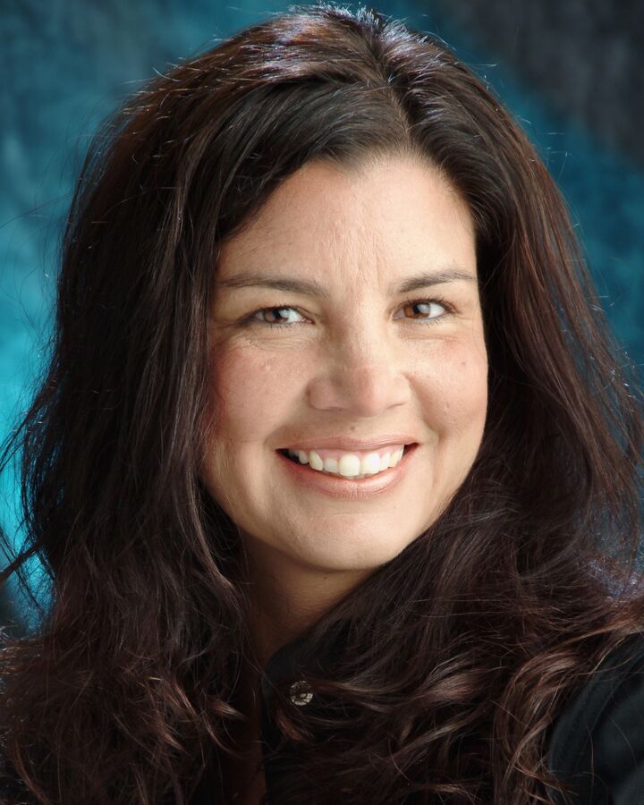 Stephanie Belleville, Real Estate Salesperson in Glendora, Blackstone Realty