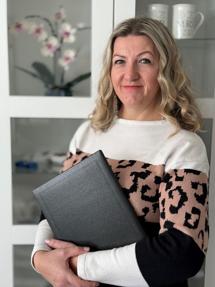 Rozalia Slomski, Real Estate Broker/Real Estate Salesperson in Chicago, Results Realty ERA Powered