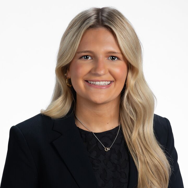 Ayla Johnson, Real Estate Broker in Hickory, Foothills