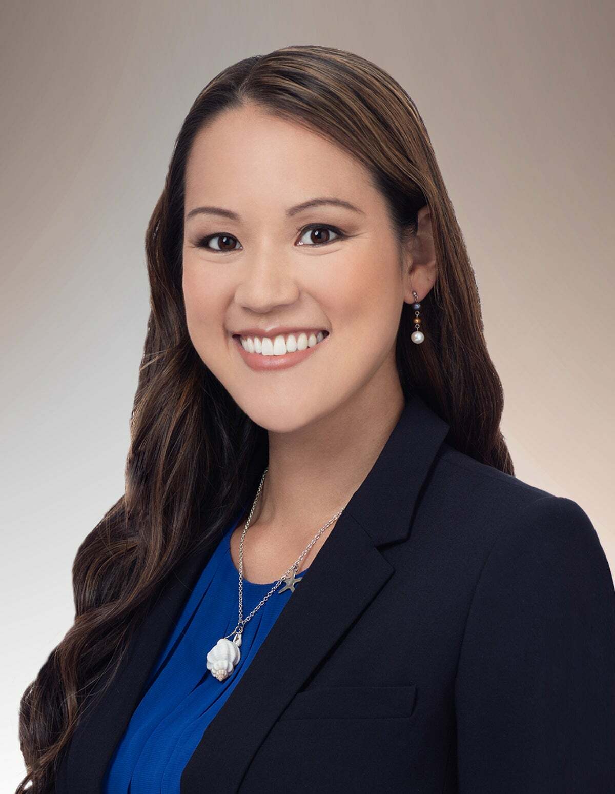 Asako Nishikawa, REALTOR® in Kapolei, Advantage Realty