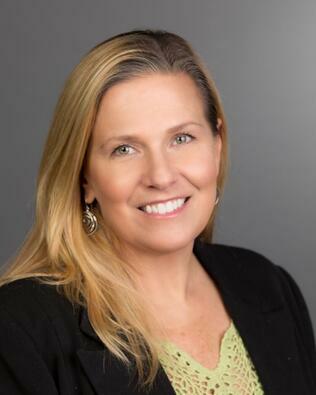 Karen Foust, Associate Real Estate Broker in Hillsdale, Affiliated