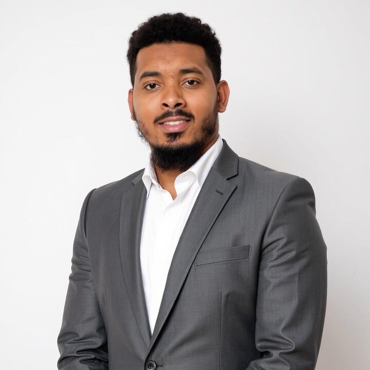 Muhammad Bey, Real Estate Salesperson in Southampton, Advantage Gold