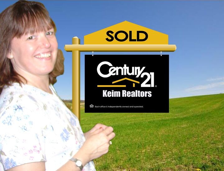 Donna Harmony, Real Estate Salesperson in Allentown, Keim Realtors