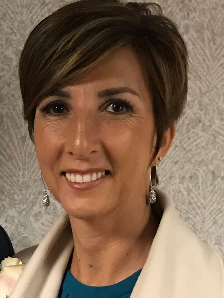 Lorenza Thomas, Real Estate Salesperson in Fort Pierce, Paradise