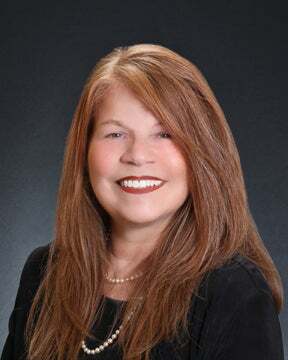 Elyse Gray, Real Estate Salesperson in Ocoee, Carioti