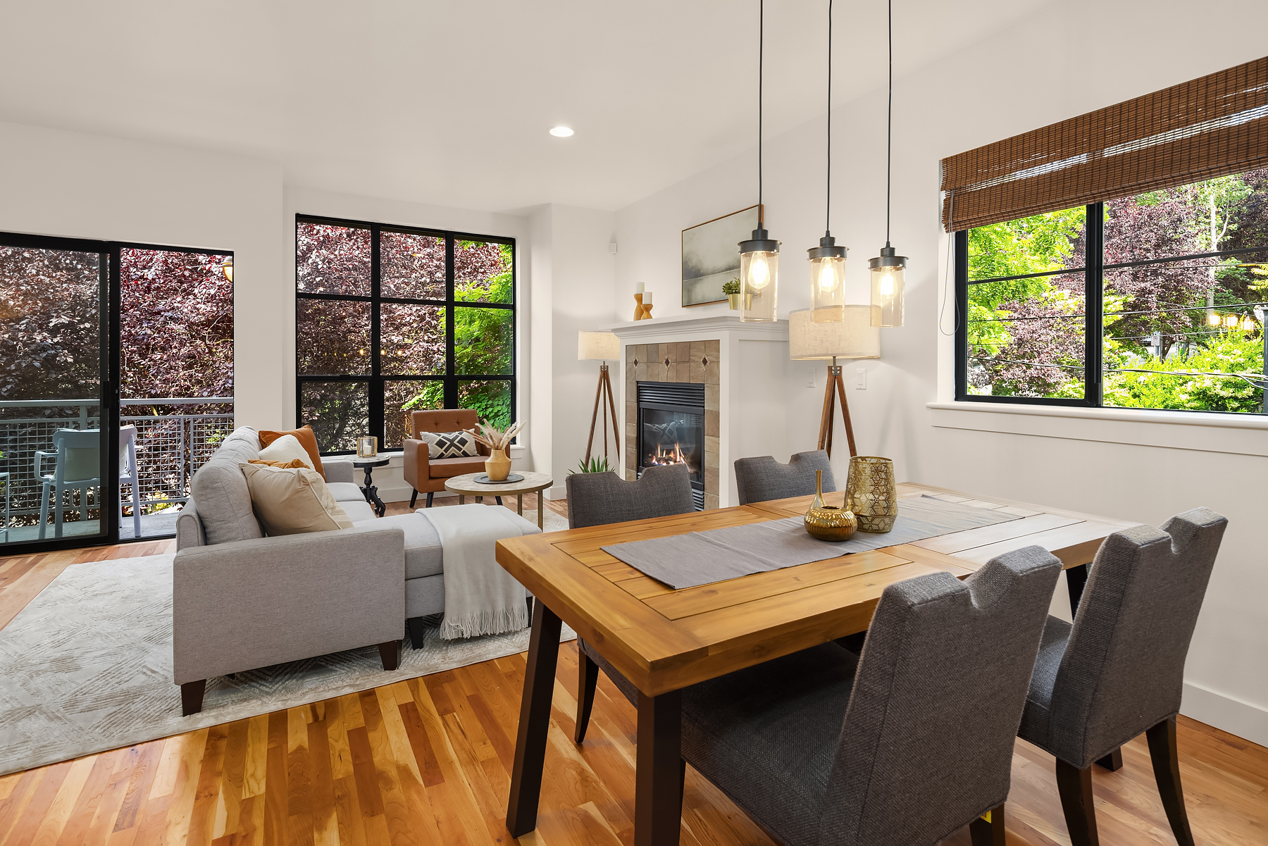Property Photo: 3648 Dayton Avenue N B WA 98103