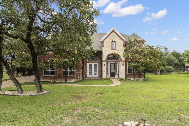 Property Photo:  15 Sarazen Loop N  TX 78628 