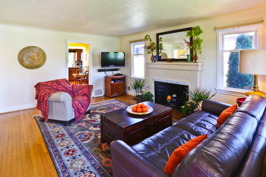 Property Photo: Living room 9023 37th Ave SW  WA 98126 
