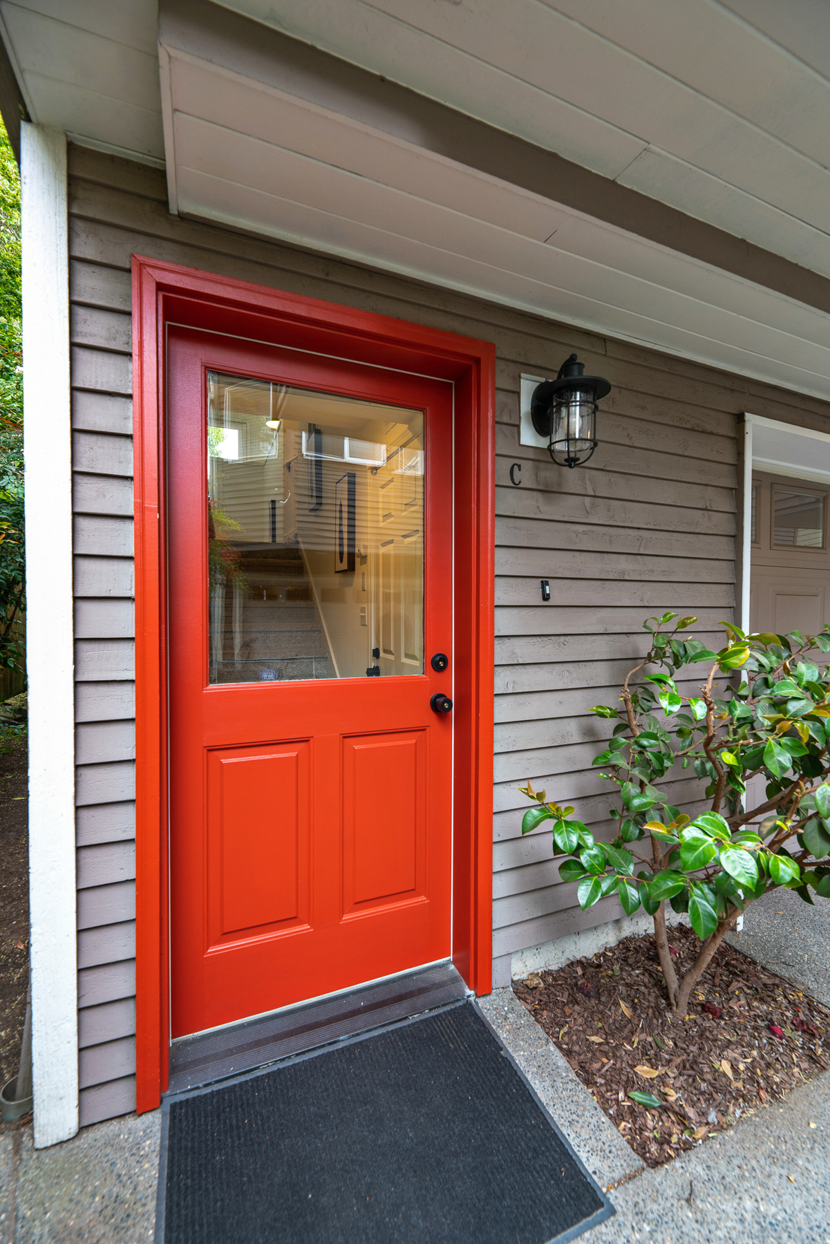 Property Photo: 11730 C Greenwood Ave N WA 98133