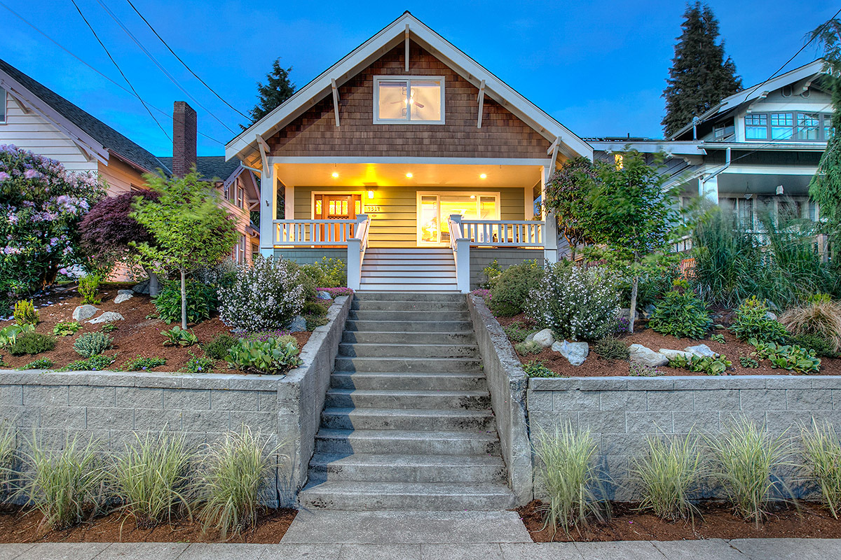 Property Photo: Exterior 4314 Wallingford Ave N WA 98103