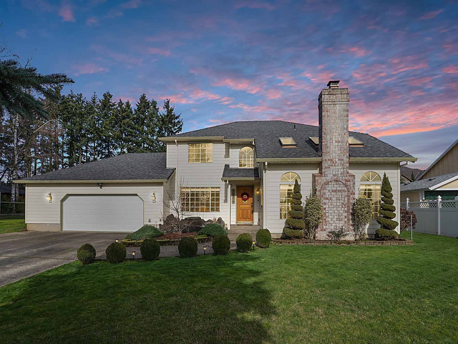 Property Photo:  12979 SE Almond Ct  OR 97015 