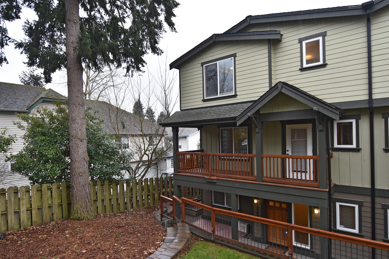 Property Photo: Exterior Front 15425 9th Ave SW  WA 98166 