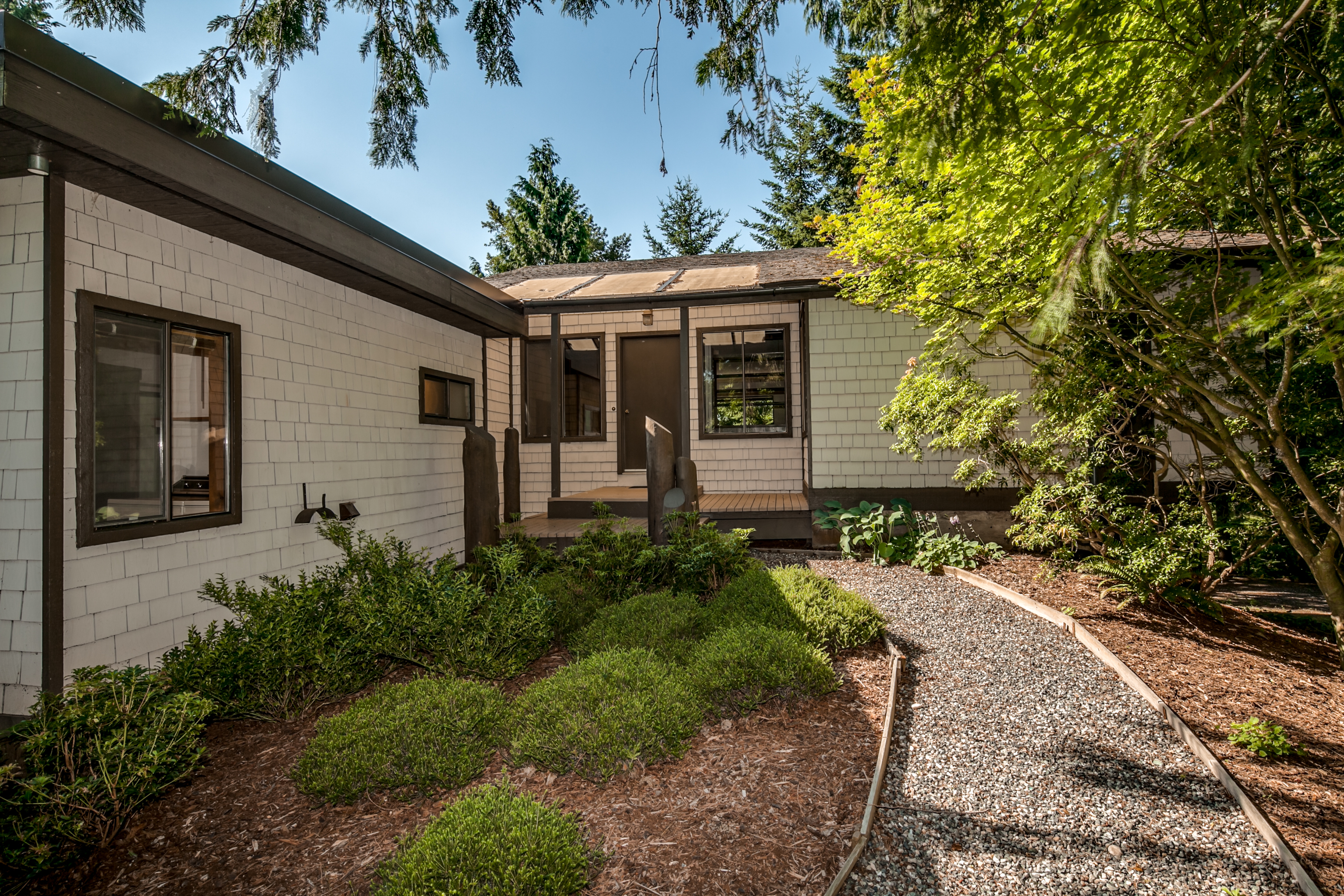 Property Photo:  1450 Telegraph Rd  WA 98226 