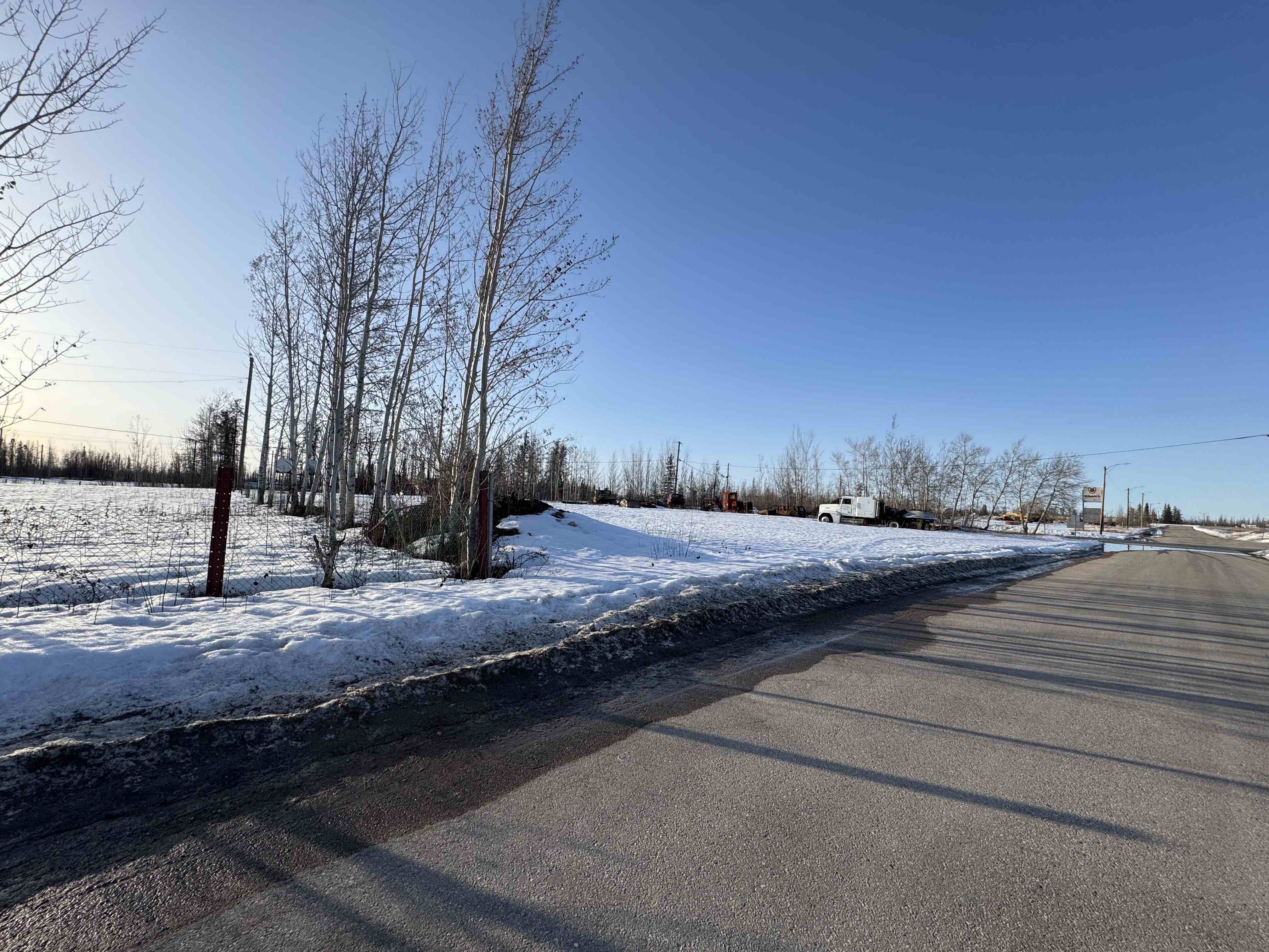 Property Photo:  112 Gateway Drive  NT X0E 0R1 