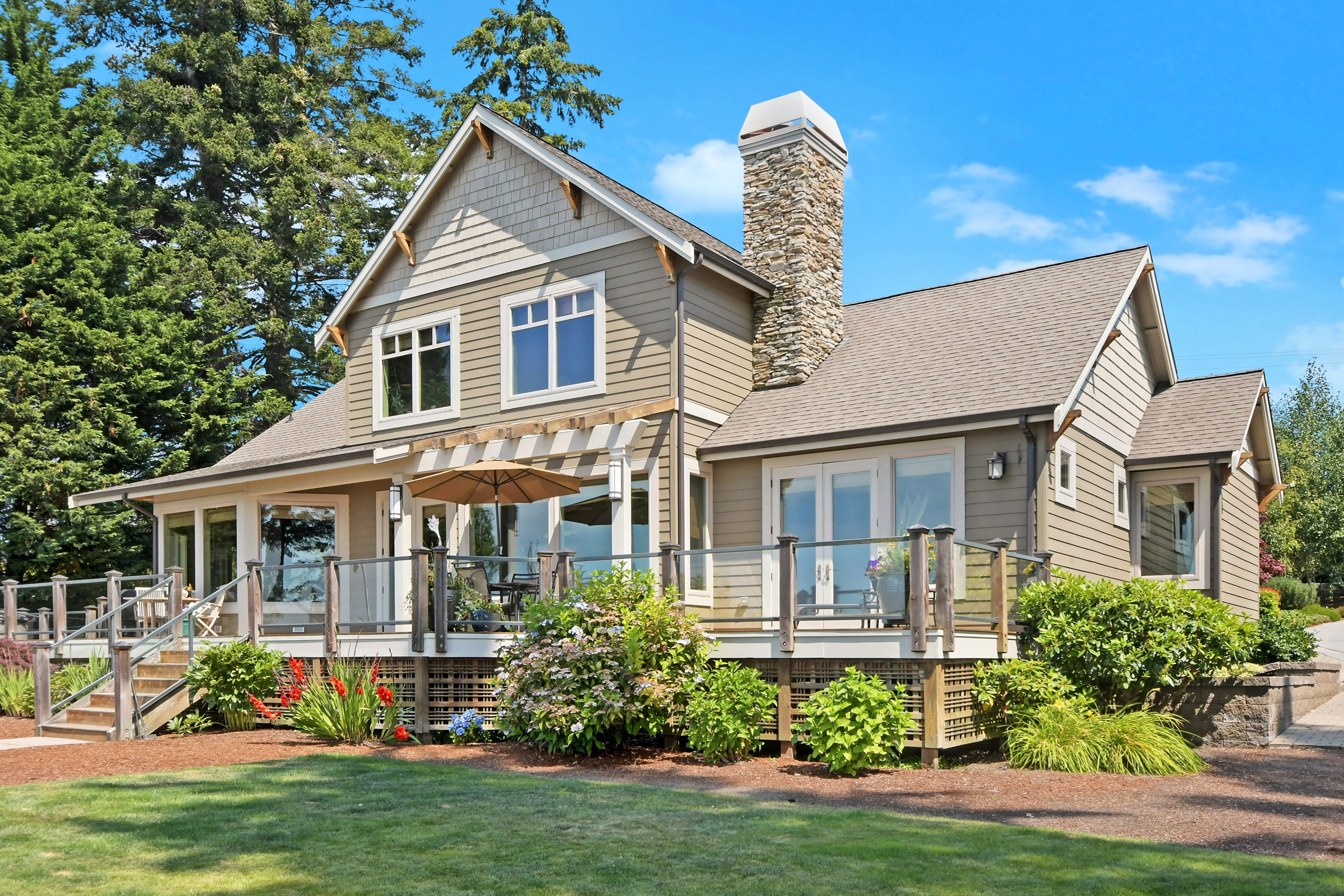 Property Photo:  1284 SW Camano Dr  WA 98282 