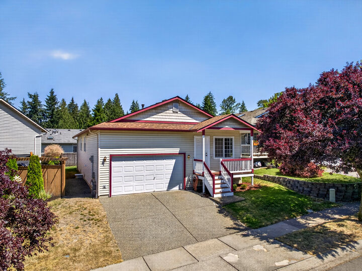 Property Photo: 4223 147th Street SW WA 98087