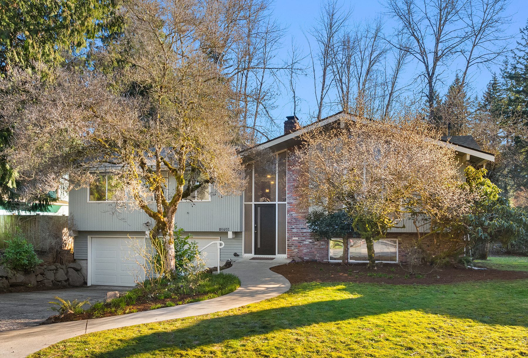 Property Photo:  12735 SE 63rd Street  WA 98006 