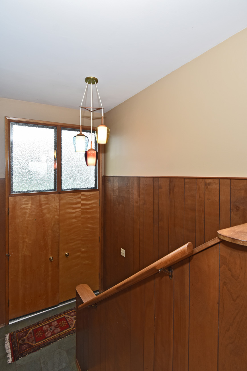 Property Photo: Foyer 23321 12th Ave S  WA 98198 