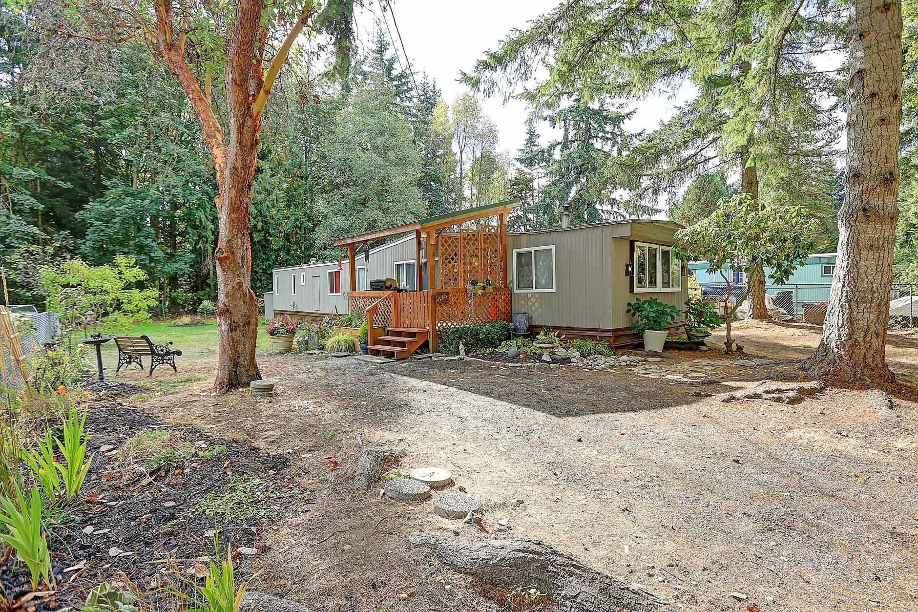 Property Photo:  615 Fir Lane  WA 98282 